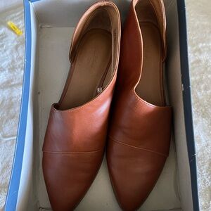 Universal Thread Brown Leather Flats with Pointed Toe